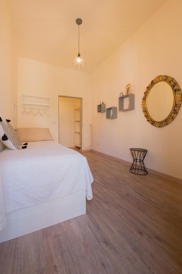 B&B In Acquaviva Ливорно Экстерьер фото