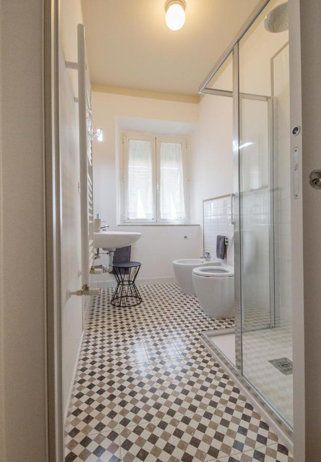 B&B In Acquaviva Ливорно Экстерьер фото